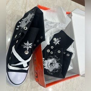 Collection’O Black and White Sneakers